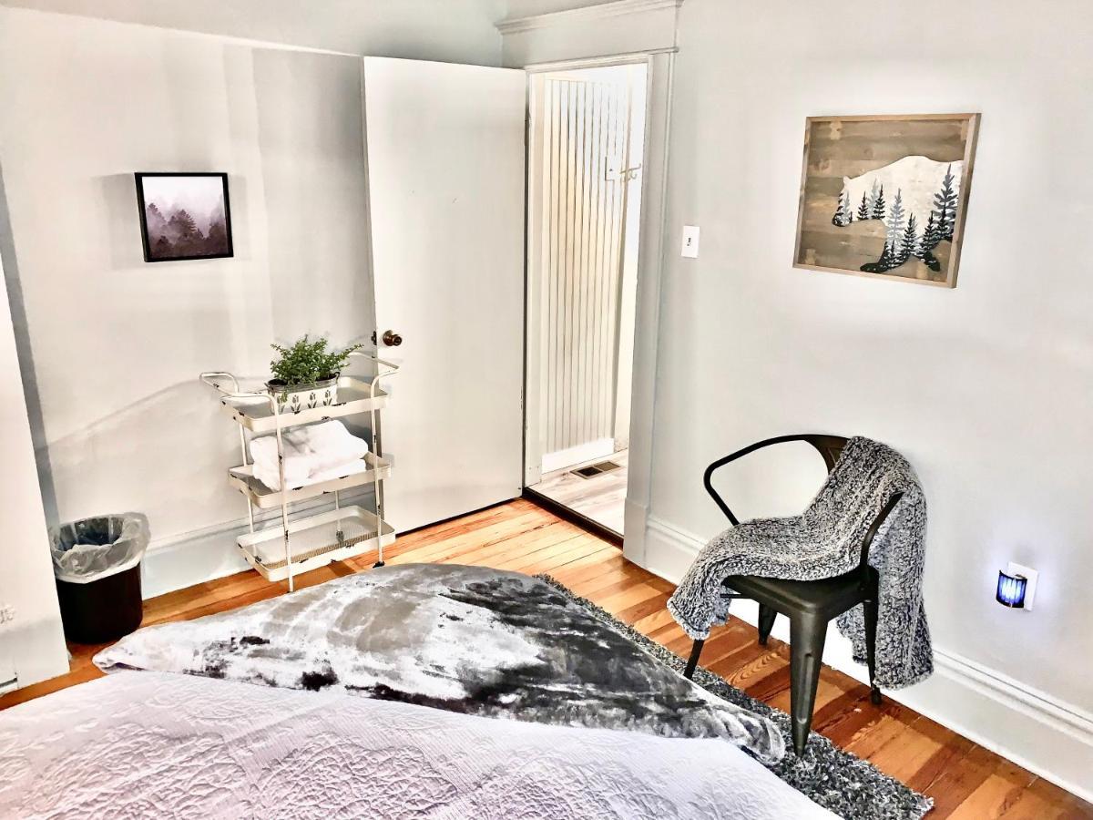 Newly Renovated Cozy Home Minutes From Broadmoor And Downtown Colorado Springs Buitenkant foto